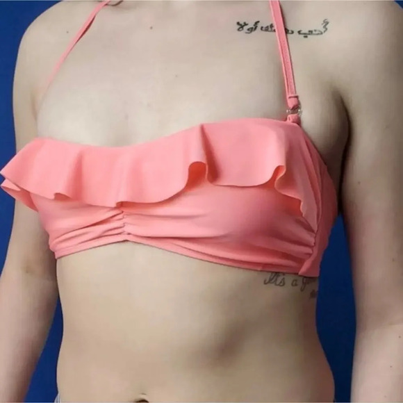 Ingear Ruffled Bikini Top - Medium - Picture 1 of 4